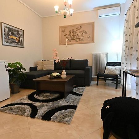 Cozy Apartment Νear Nea Paralia Of Thessaloniki Exterior foto