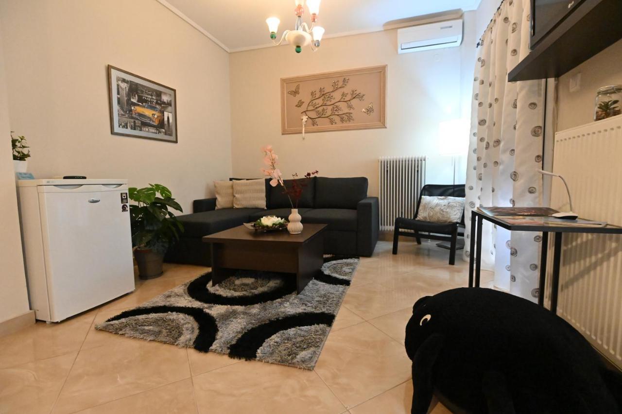 Cozy Apartment Νear Nea Paralia Of Thessaloniki Exterior foto
