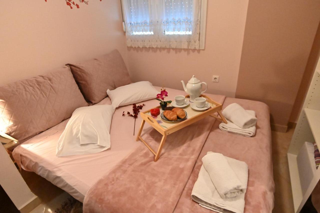 Cozy Apartment Νear Nea Paralia Of Thessaloniki Exterior foto