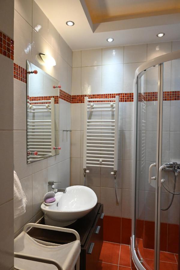 Cozy Apartment Νear Nea Paralia Of Thessaloniki Exterior foto