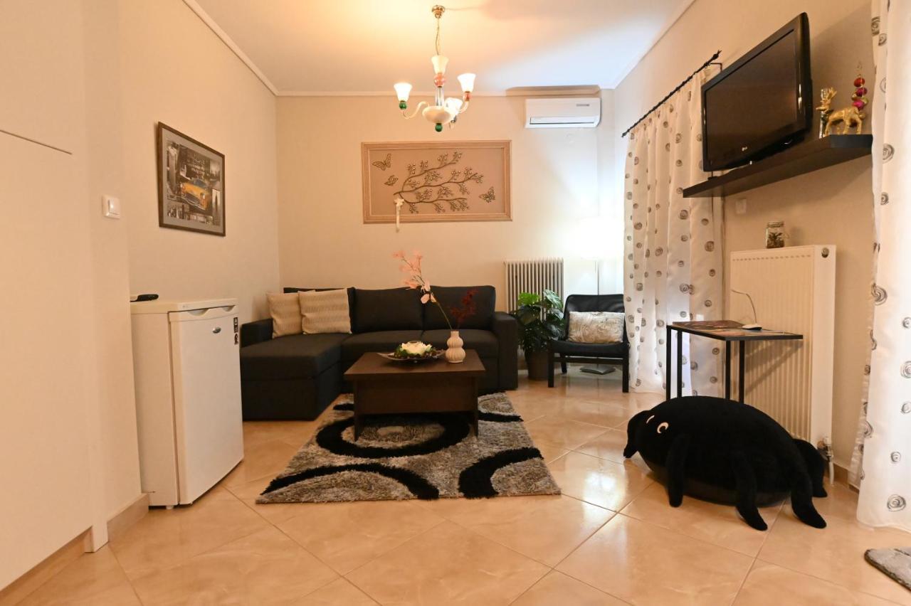 Cozy Apartment Νear Nea Paralia Of Thessaloniki Exterior foto